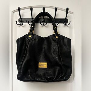 MARC BY MARC JACOBS LEATHER TOTE
